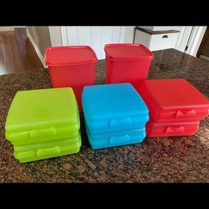 Tupperware Sandwich and Freeze It Container lot